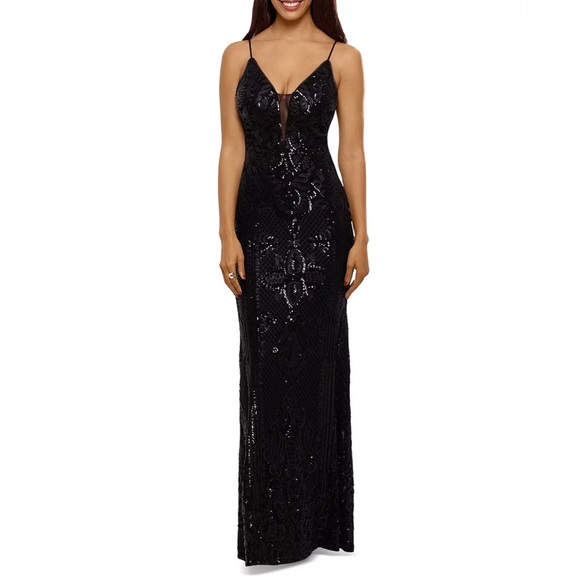 Auqa Brand. Size 4 Gorgeous black sequin gown! - Picture 3 of 6